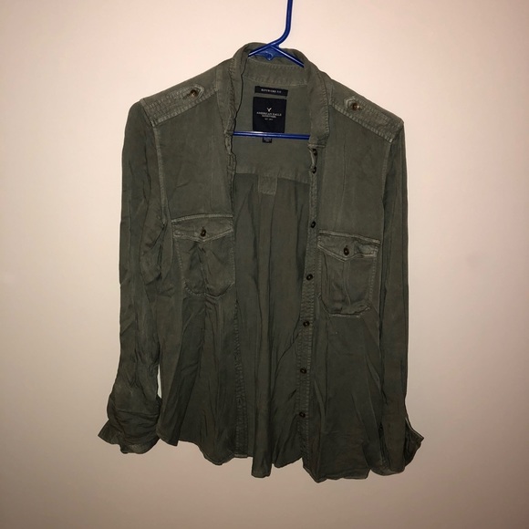 button up - Picture 1 of 2